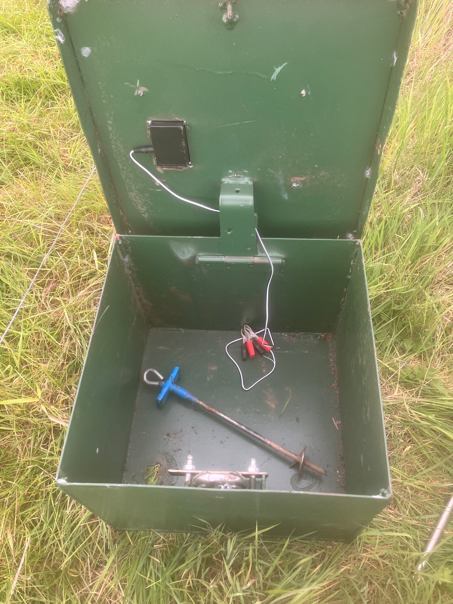 Fencing energiser lock box